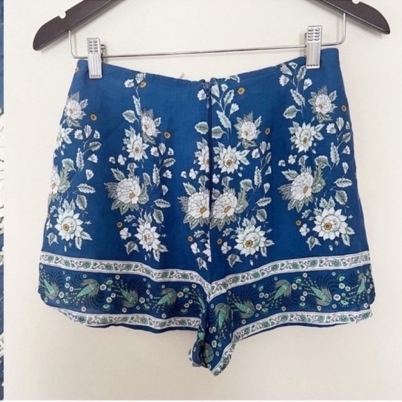Show Me Your Mumu Sawyer Shorts Brunch of Blooms Floral Size XS MSRP 116$ NEW - Picture 4 of 9